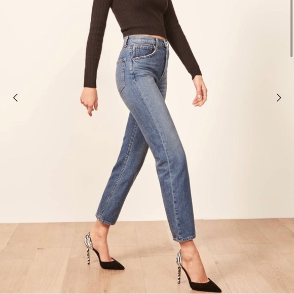Reformation *Cropped* Cynthia High-Rise Relaxed Fit Jeans - Picture 2 of 10